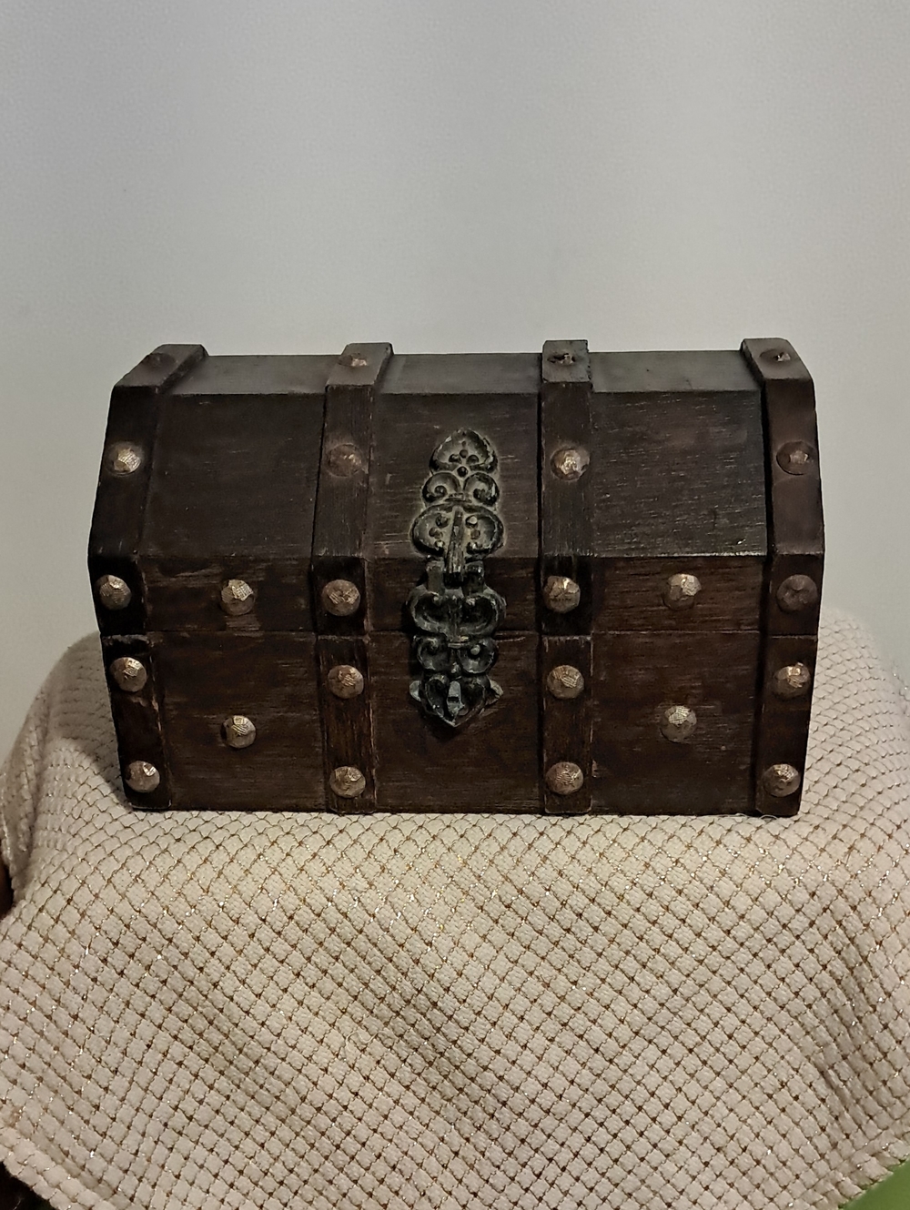 Classic Refurbished Wooden Treasure Storage Chest - Brown